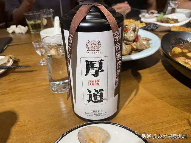 小郎酒100毫升多少钱一瓶零售价，小郎酒100毫升多少钱一箱