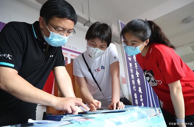 四川十大垃圾职业学校排名，四川十大垃圾职业学校排名榜