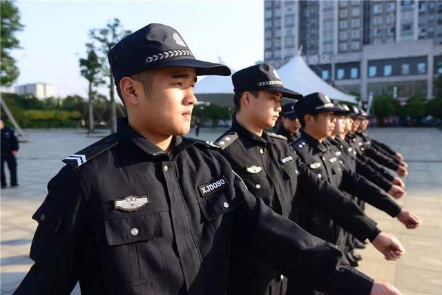 特警和警察哪个工资高啊知乎,特警和警察哪个工资高啊知乎沈阳