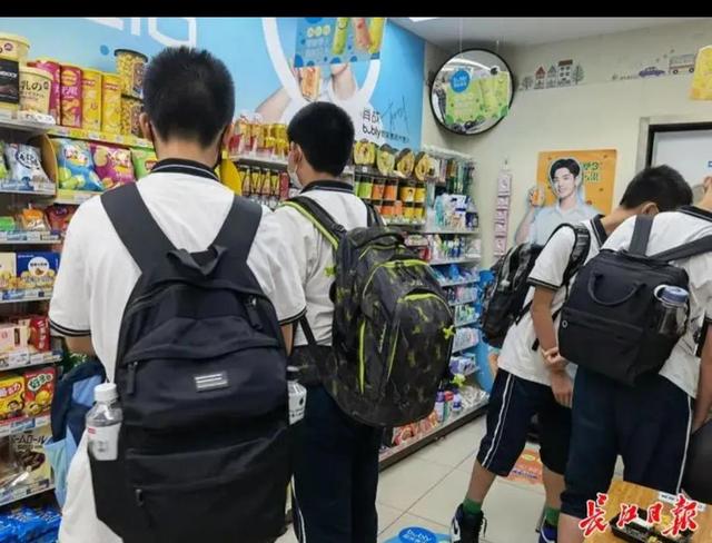 品诺蛋糕卡哪些店可以用良品铺子吗,品诺蛋糕卡哪些店可以用南昌