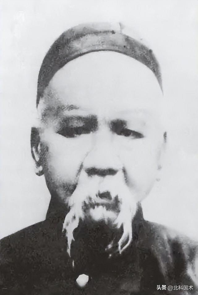 杨氏太极拳24式口令,杨氏太极拳24式口令每个动作