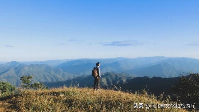 鲁滨逊第四次航行是去哪里遭遇飓风一连22天，鲁滨逊第四次航行是去哪里旅游