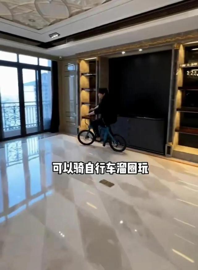 网红白冰是做什么起家的，网红白冰靠什么起家