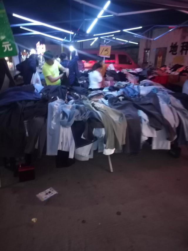 00元一吨衣服批发,500元一吨衣服批发男装"