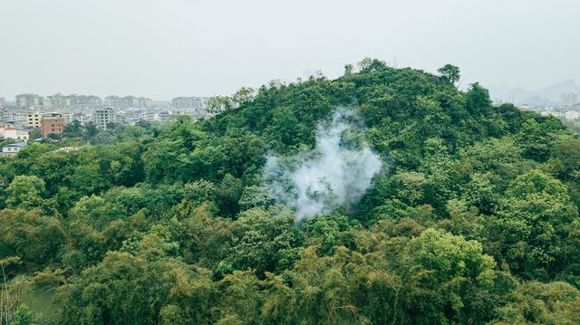 清明上坟几时去？这4个时辰“不一般”，踩准时间点，驱邪旺子孙